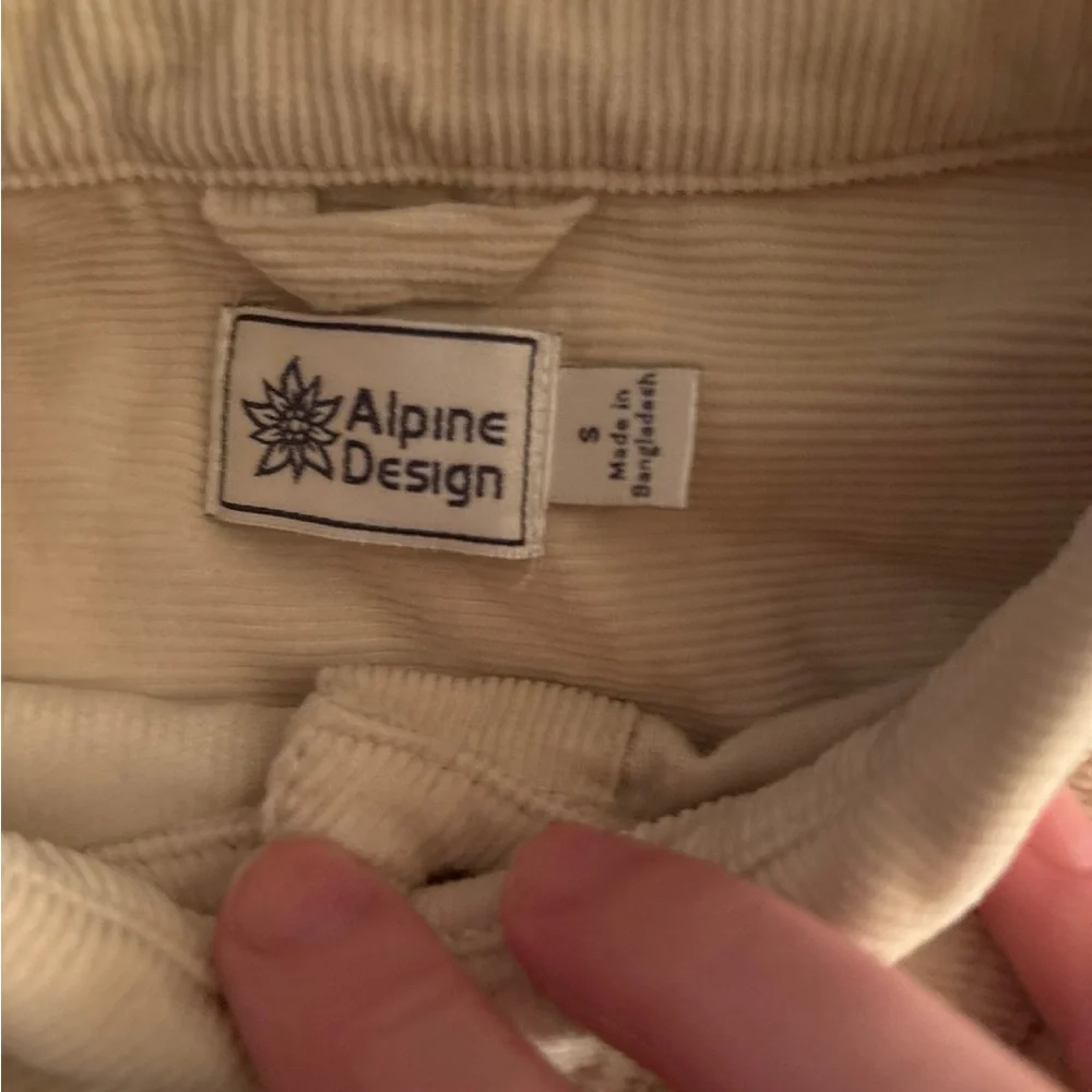 Alpine Design - Picture 2 of 3